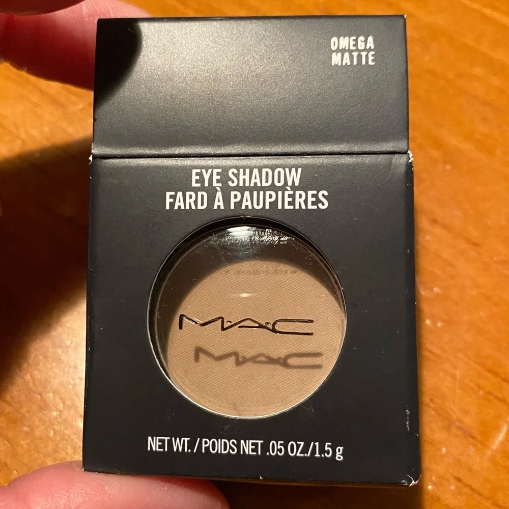 MAC Matte Eye Shadow Omega